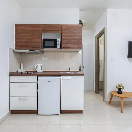 Beautiful In With Wifi *