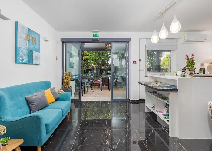 Beautiful In With Wifi