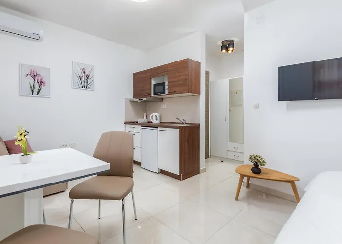 Apartment Beautiful In With Wifi