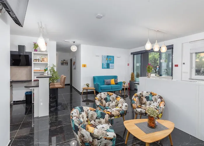 Beautiful In With Wifi